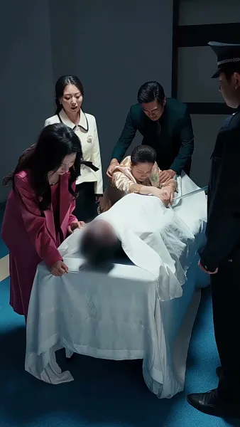 ฟื้นจากเถ้าถ่าน(พากย์ไทย)