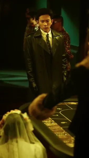 โซ่หัวใจพันธนาการรัก