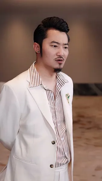 นางพญามังกรคืนบัลลังก์