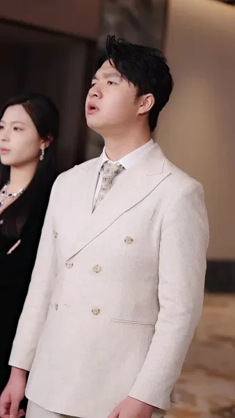 นางพญามังกรคืนบัลลังก์