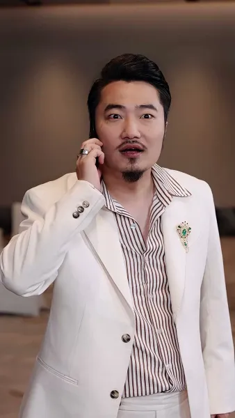 นางพญามังกรคืนบัลลังก์