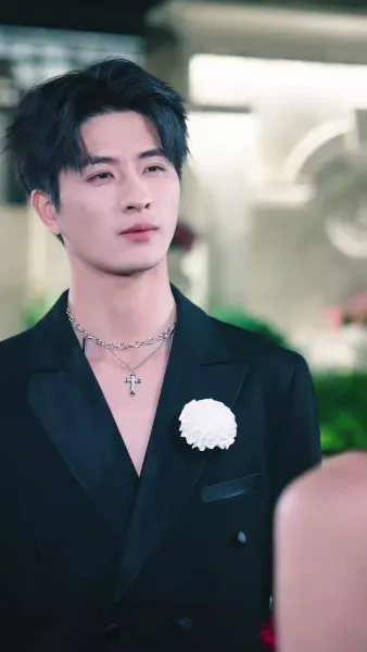 การกลับมาของทายาทตัวจริง