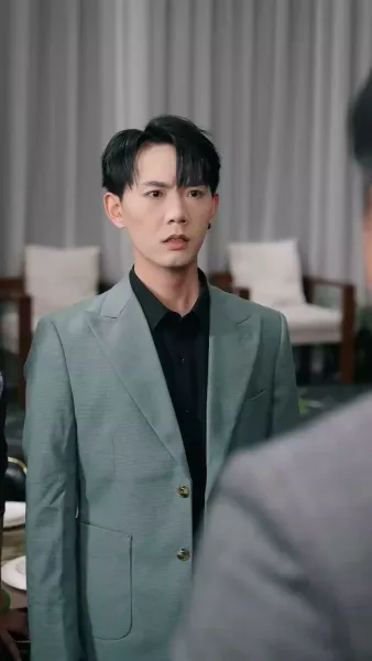 การกลับมาของทายาทตัวจริง