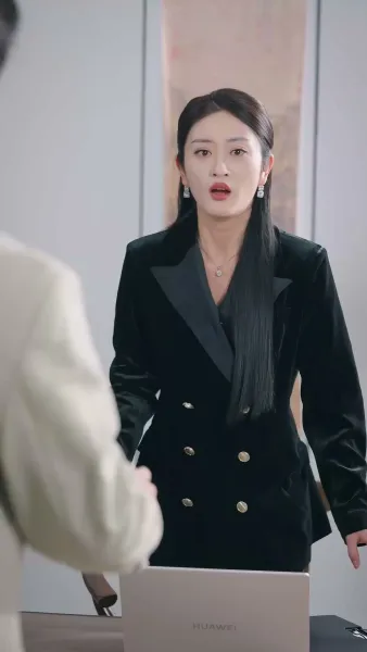 การกลับมาของทายาทตัวจริง