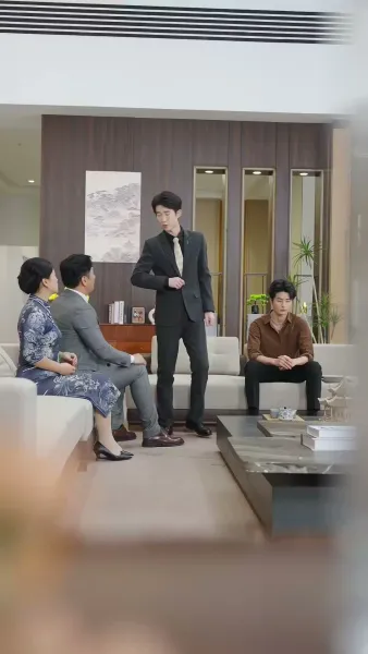 การกลับมาของทายาทตัวจริง