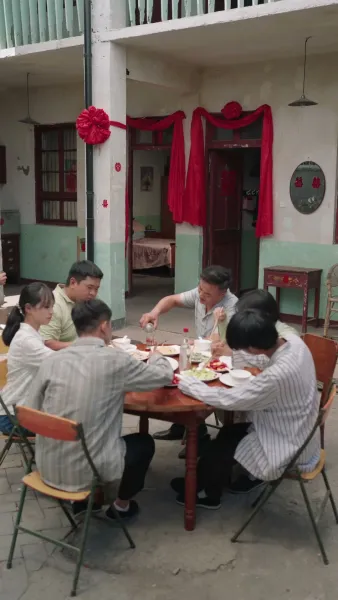 ชะตาพลิกของพี่น้องเกิดใหม่