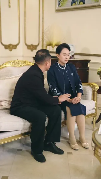 หนุ่มช่างประปา กับสาวตัวท็อป