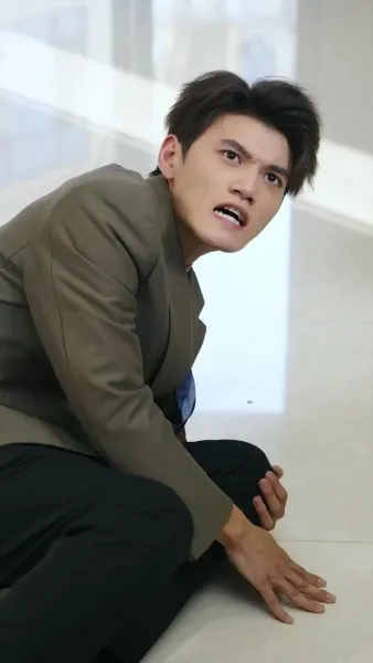 หนุ่มช่างประปา กับสาวตัวท็อป