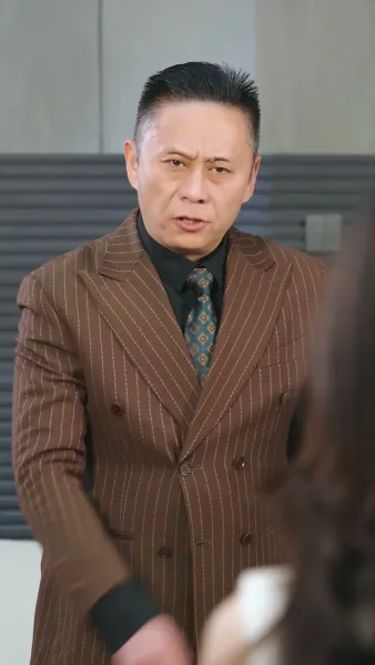 หนุ่มช่างประปา กับสาวตัวท็อป