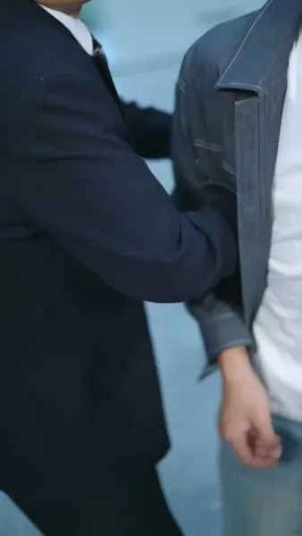 หนุ่มช่างประปา กับสาวตัวท็อป