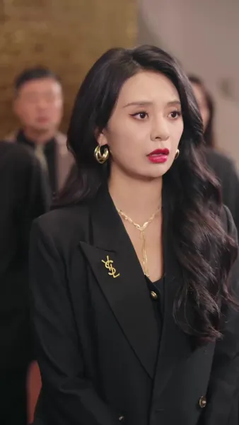 เกียรติยศของฉันไม่เกี่ยวกับเธอ