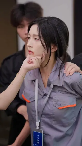 พ่อจ๋า แม่รอให้ช่วยอยู่