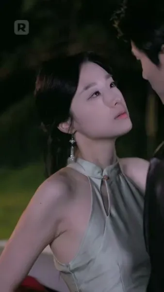 นกในกรงเธอ