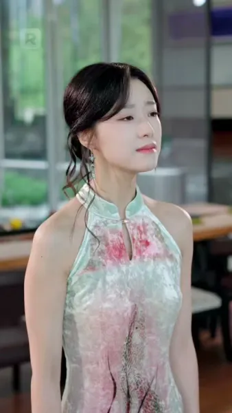 นกในกรงเธอ