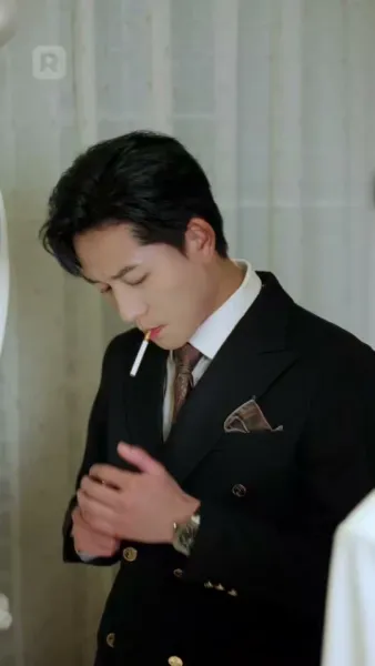 นกในกรงเธอ