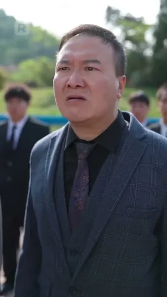 ราชาใต้พิภพผู้ยิ่งใหญ่