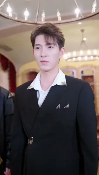 ราชาใต้พิภพผู้ยิ่งใหญ่