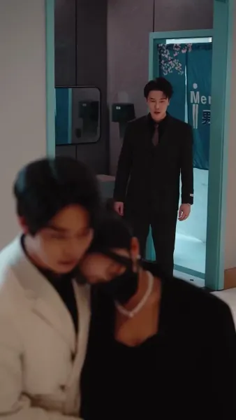 แหวกฟ้า มาบอกรักคุณ