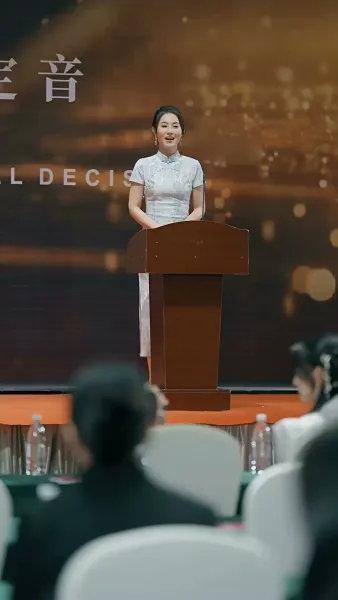 โชคหล่นทับ เทพตัวน้อย