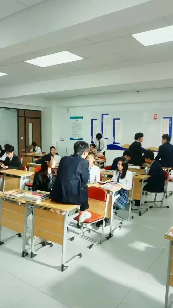 พิชิตรักราชินีสุดแกร่ง