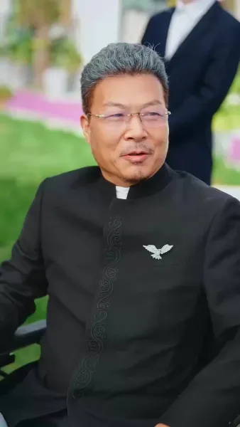 พิชิตรักราชินีสุดแกร่ง