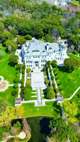 พิชิตรักราชินีสุดแกร่ง