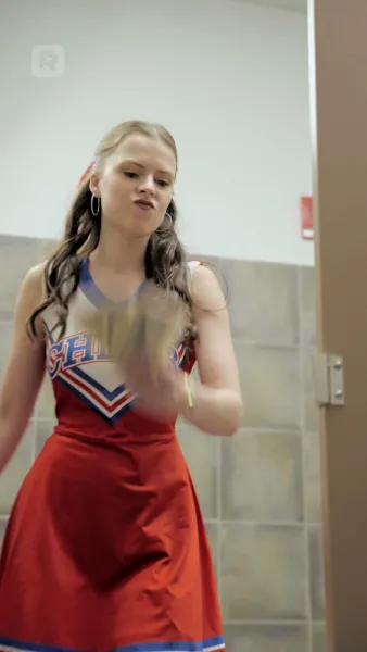 แม่บ้านจำเป็นของคู่ปรับหัวใจ