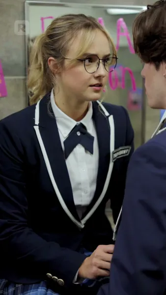 แม่บ้านจำเป็นของคู่ปรับหัวใจ