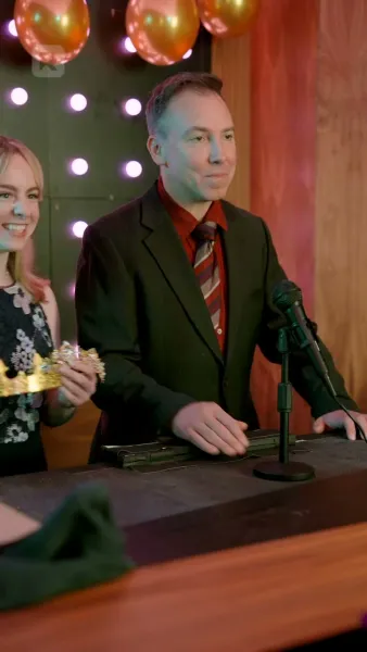 แม่บ้านจำเป็นของคู่ปรับหัวใจ