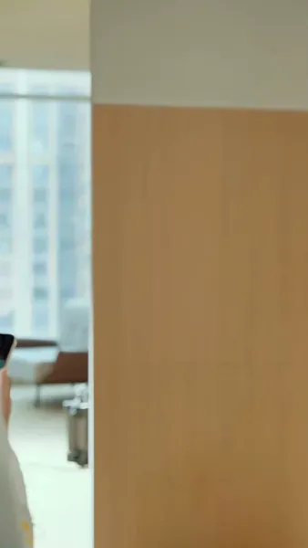 ใต้ปีกฟ้าแห่งรัก