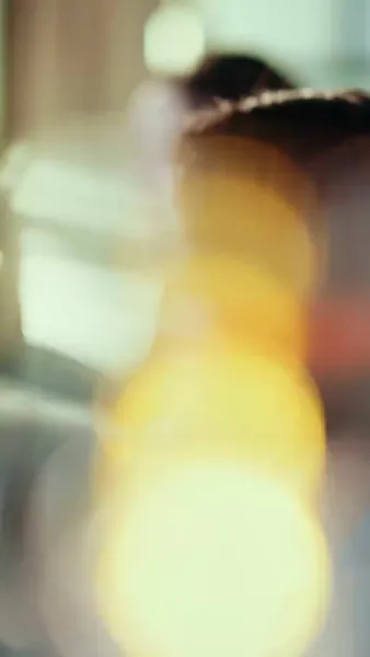 ใต้ปีกฟ้าแห่งรัก