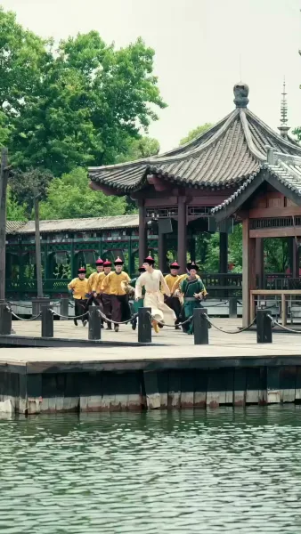 คิดว่าตัวเองเป็นฮองเฮา