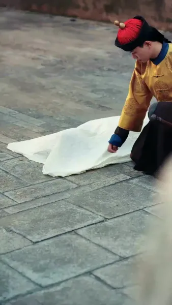 คิดว่าตัวเองเป็นฮองเฮา