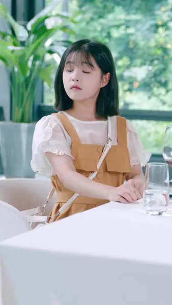 ชีวิตการทำงานของภรรยาท่านปรธาน