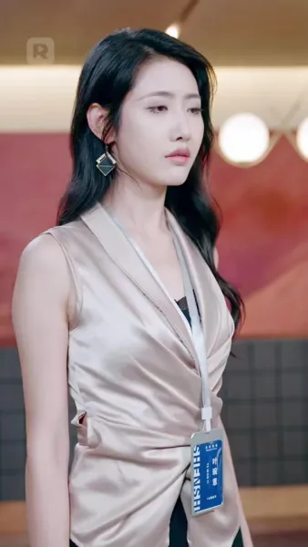 ชีวิตการทำงานของภรรยาท่านปรธาน