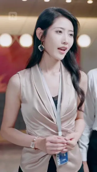 ชีวิตการทำงานของภรรยาท่านปรธาน