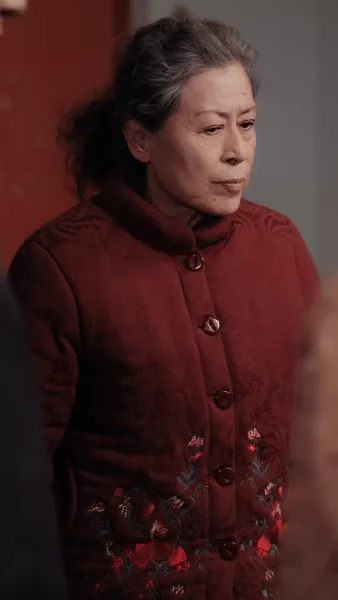 ปีใหม่ ของผู้หญิงที่ลุกขึ้นอีกครั้ง