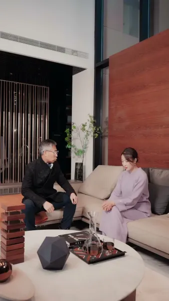 ปีใหม่ ของผู้หญิงที่ลุกขึ้นอีกครั้ง