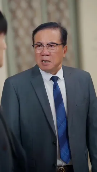 คุณกู้ ภรรยาคุณเซ็นหย่าแล้ว