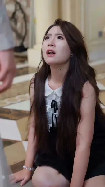 คุณกู้ ภรรยาคุณเซ็นหย่าแล้ว