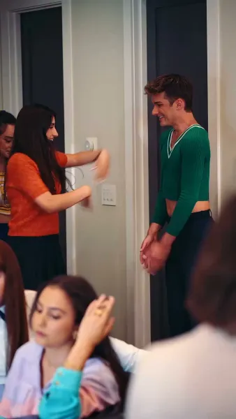 เชียร์ไม่มีกั๊ก รักนี้เพื่อนาย