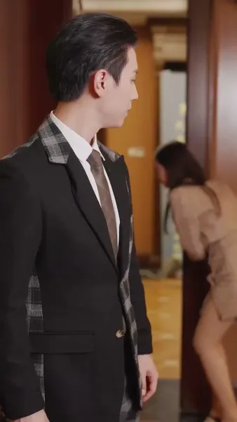 ตัวตนสะใภ้ถูกเปิดโปง