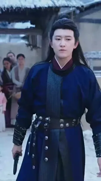 อยู่ดีๆ มีลูกสาวห้าคน แถมแม่เป็นฮ่องเต้หญิงอีก