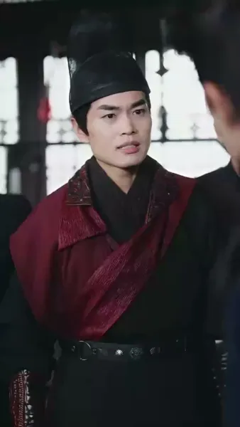 อยู่ดีๆ มีลูกสาวห้าคน แถมแม่เป็นฮ่องเต้หญิงอีก