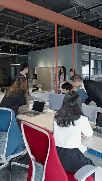 หลังจากที่ฉันออกจากบ้านแล้วฉันกลายเป็นคุณหญิงรวยที่สุดในโลก