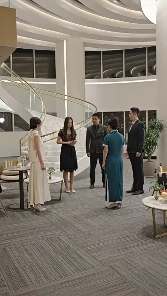 หลังจากที่ฉันออกจากบ้านแล้วฉันกลายเป็นคุณหญิงรวยที่สุดในโลก