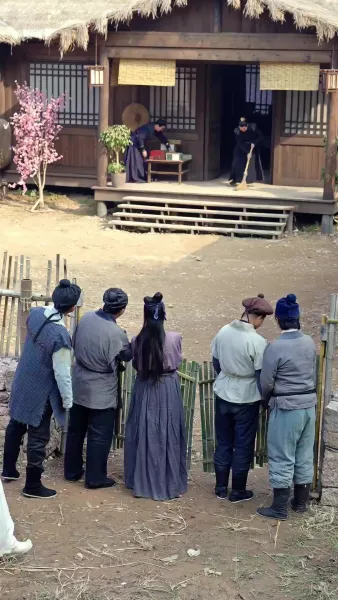 แม่บ้านทะลุมิติ