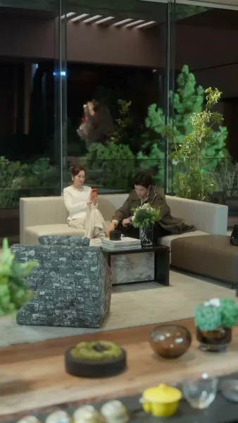 อ้อมกอดที่มีหนาม