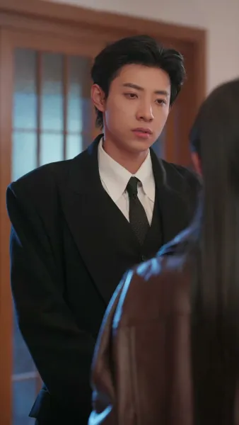 อ้อมกอดที่มีหนาม