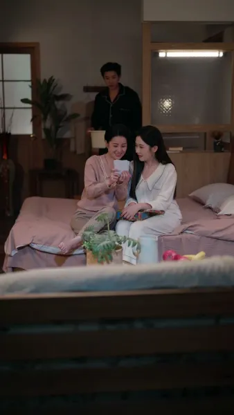 อ้อมกอดที่มีหนาม